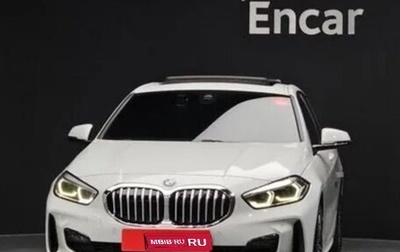 BMW 1 серия, 2022 год, 2 210 000 рублей, 1 фотография