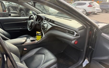 Toyota Camry, 2019 год, 2 499 000 рублей, 18 фотография