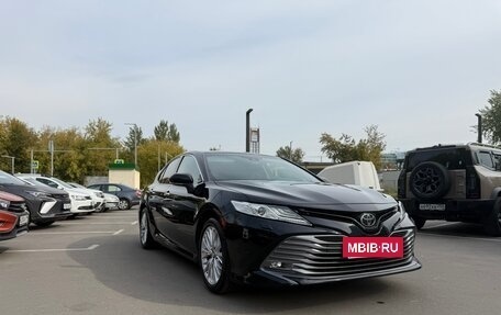 Toyota Camry, 2019 год, 2 499 000 рублей, 20 фотография