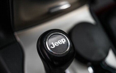 Jeep Grand Cherokee, 2012 год, 1 650 000 рублей, 14 фотография