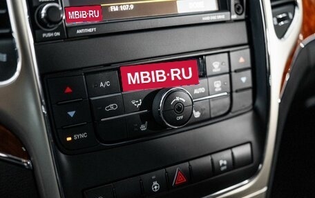 Jeep Grand Cherokee, 2012 год, 1 650 000 рублей, 15 фотография