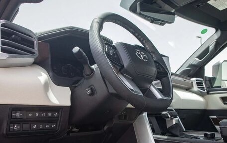 Toyota Tundra, 2025 год, 12 190 000 рублей, 14 фотография