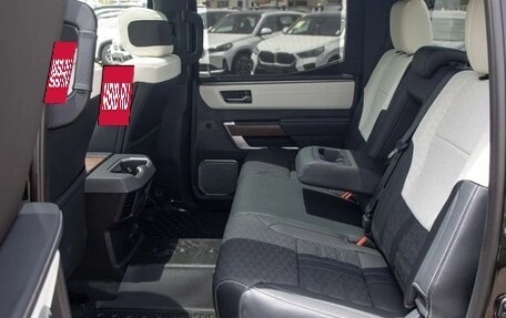 Toyota Tundra, 2025 год, 12 190 000 рублей, 12 фотография