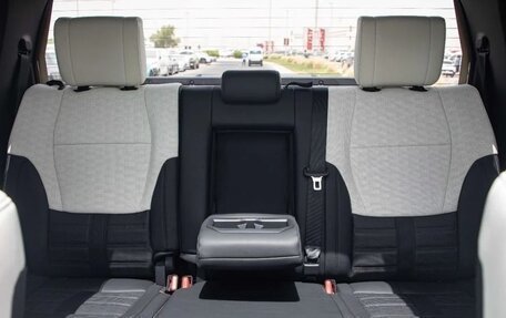 Toyota Tundra, 2025 год, 12 190 000 рублей, 17 фотография