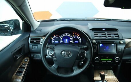 Toyota Camry, 2013 год, 1 520 000 рублей, 13 фотография
