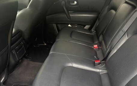 Nissan Patrol, 2013 год, 2 300 000 рублей, 19 фотография