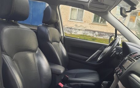 Subaru Forester, 2014 год, 1 550 000 рублей, 2 фотография