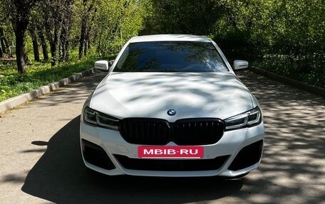 BMW 5 серия, 2020 год, 5 800 000 рублей, 2 фотография