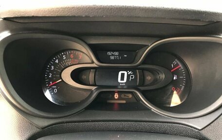 Renault Kaptur I рестайлинг, 2017 год, 673 000 рублей, 10 фотография