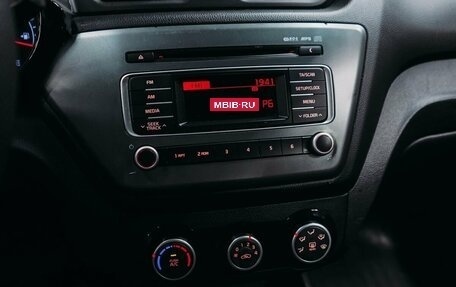 KIA Rio III рестайлинг, 2017 год, 692 550 рублей, 12 фотография