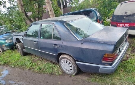 Mercedes-Benz W124, 1992 год, 70 000 рублей, 1 фотография