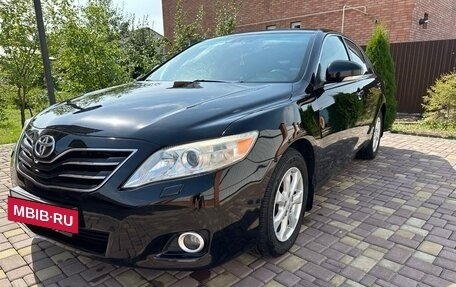 Toyota Camry, 2010 год, 1 590 000 рублей, 4 фотография