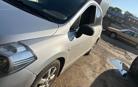 Nissan Tiida, 2010 год, 563 000 рублей, 8 фотография