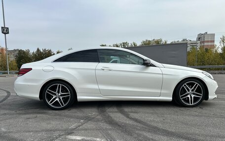 Mercedes-Benz E-Класс, 2015 год, 2 420 000 рублей, 7 фотография