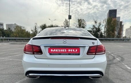 Mercedes-Benz E-Класс, 2015 год, 2 420 000 рублей, 5 фотография