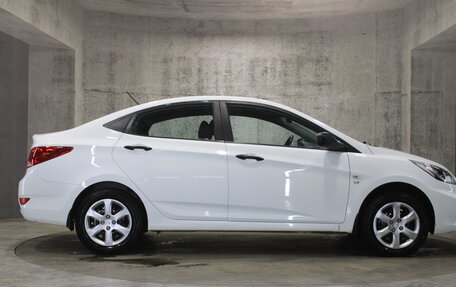 Hyundai Solaris II рестайлинг, 2013 год, 759 000 рублей, 4 фотография