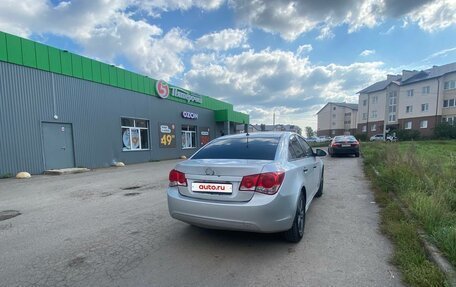 Chevrolet Cruze II, 2010 год, 490 000 рублей, 6 фотография
