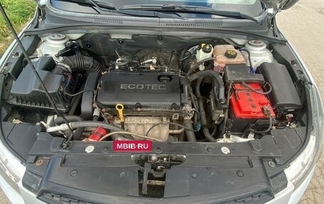 Chevrolet Cruze II, 2010 год, 490 000 рублей, 3 фотография