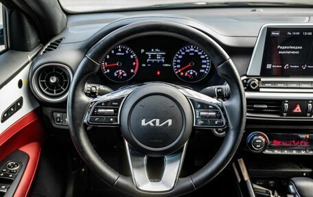 KIA Cerato IV, 2022 год, 2 500 000 рублей, 16 фотография