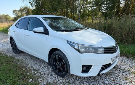 Toyota Corolla, 2014 год, 1 300 000 рублей, 6 фотография