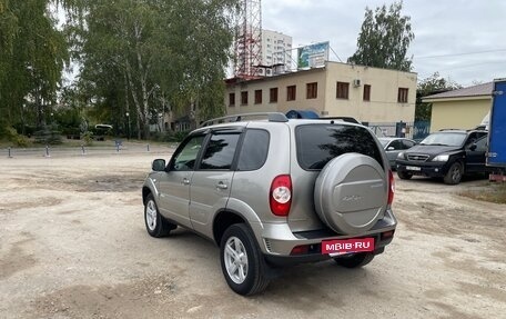 Chevrolet Niva I рестайлинг, 2013 год, 550 000 рублей, 5 фотография