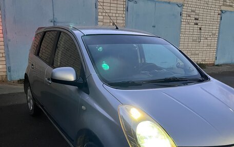 Nissan Note II рестайлинг, 2007 год, 530 000 рублей, 3 фотография