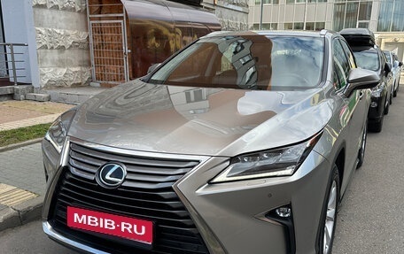 Lexus RX IV рестайлинг, 2016 год, 3 300 000 рублей, 1 фотография