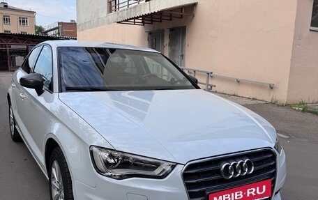 Audi A3, 2014 год, 1 050 000 рублей, 2 фотография
