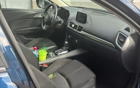 Mazda 3, 2017 год, 1 620 000 рублей, 15 фотография