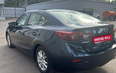 Mazda 3, 2017 год, 1 620 000 рублей, 12 фотография