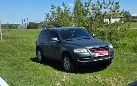 Volkswagen Touareg III, 2003 год, 1 300 000 рублей, 4 фотография