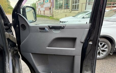 Volkswagen Caravelle T5, 2008 год, 1 099 000 рублей, 7 фотография