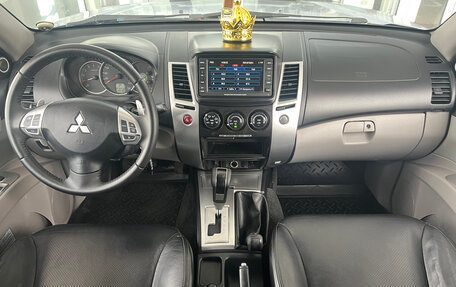 Mitsubishi Pajero Sport II рестайлинг, 2011 год, 1 189 000 рублей, 7 фотография