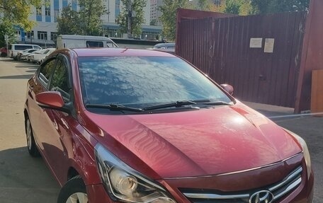 Hyundai Solaris II рестайлинг, 2016 год, 690 000 рублей, 1 фотография