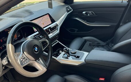 BMW 3 серия, 2019 год, 4 000 000 рублей, 6 фотография