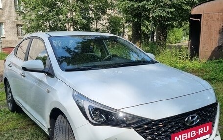 Hyundai Solaris II рестайлинг, 2020 год, 1 870 000 рублей, 7 фотография