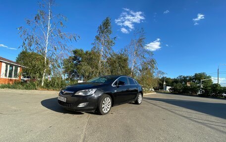 Opel Astra J, 2010 год, 900 000 рублей, 10 фотография