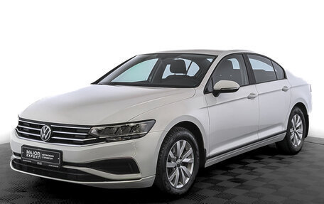 Volkswagen Passat B8 рестайлинг, 2021 год, 2 290 000 рублей, 1 фотография