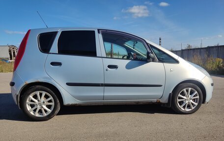 Mitsubishi Colt VI рестайлинг, 2006 год, 330 000 рублей, 3 фотография