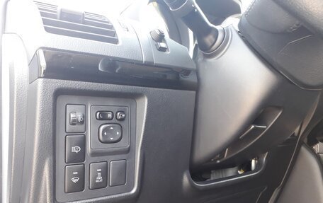 Toyota Land Cruiser Prado 150 рестайлинг 2, 2014 год, 3 050 000 рублей, 12 фотография