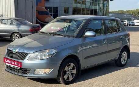 Skoda Fabia II, 2011 год, 890 000 рублей, 4 фотография