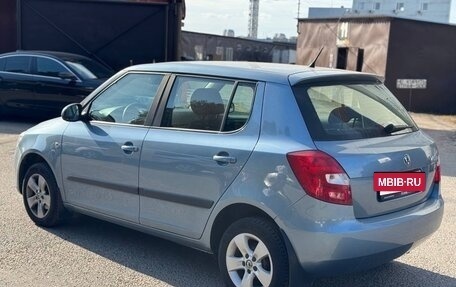 Skoda Fabia II, 2011 год, 890 000 рублей, 6 фотография