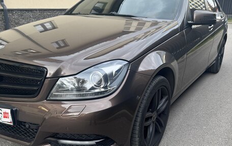 Mercedes-Benz C-Класс, 2012 год, 1 800 000 рублей, 3 фотография