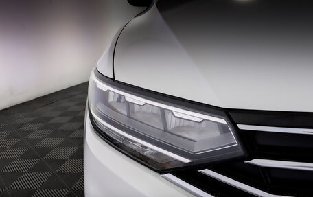 Volkswagen Passat B8 рестайлинг, 2021 год, 2 290 000 рублей, 17 фотография