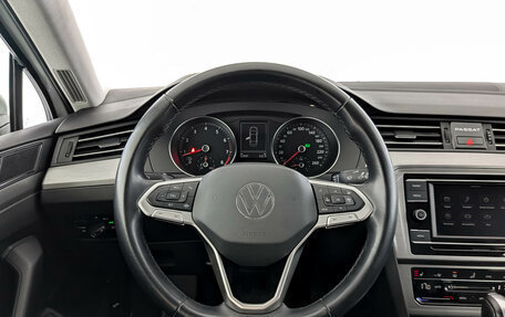 Volkswagen Passat B8 рестайлинг, 2021 год, 2 290 000 рублей, 21 фотография