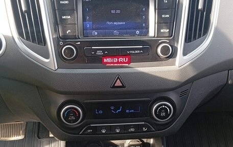 Hyundai Creta I рестайлинг, 2018 год, 1 700 000 рублей, 10 фотография