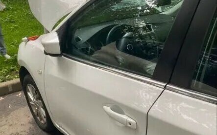 Nissan Tiida, 2015 год, 500 000 рублей, 10 фотография