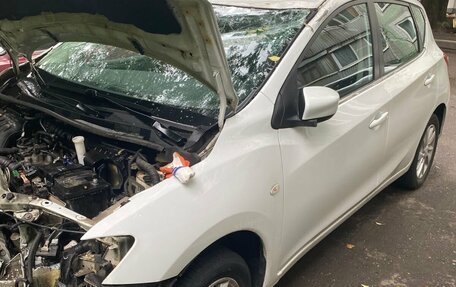 Nissan Tiida, 2015 год, 500 000 рублей, 21 фотография
