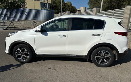 KIA Sportage IV рестайлинг, 2018 год, 2 200 000 рублей, 6 фотография