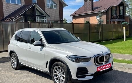 BMW X5, 2021 год, 8 325 000 рублей, 4 фотография